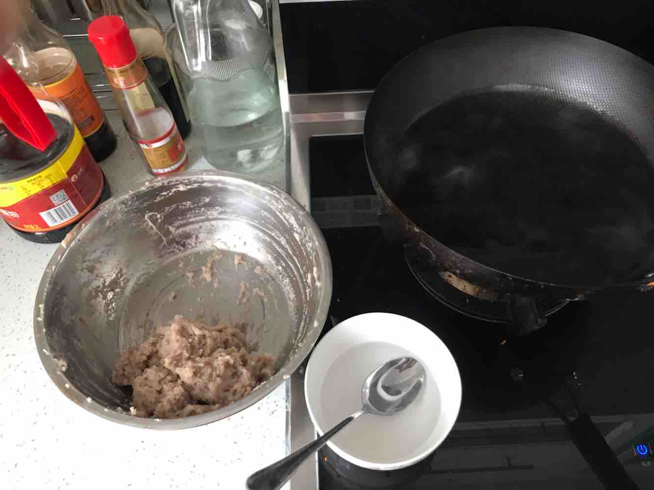 紫菜魚丸湯的做法-咸鮮味汆菜譜-易網(wǎng)健康養(yǎng)生網(wǎng) 紫菜魚丸湯的做法-咸鮮味汆菜譜