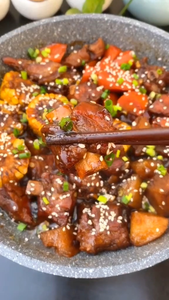 家常排骨的做法-家常味燉菜譜-易網(wǎng)健康養(yǎng)生網(wǎng) 家常排骨的做法-家常味燉菜譜