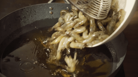 油爆河蝦【孔老師教做菜】的做法-酸甜味炒菜譜-易網(wǎng)健康養(yǎng)生網(wǎng) 油爆河蝦【孔老師教做菜】的做法-酸甜味炒菜譜
