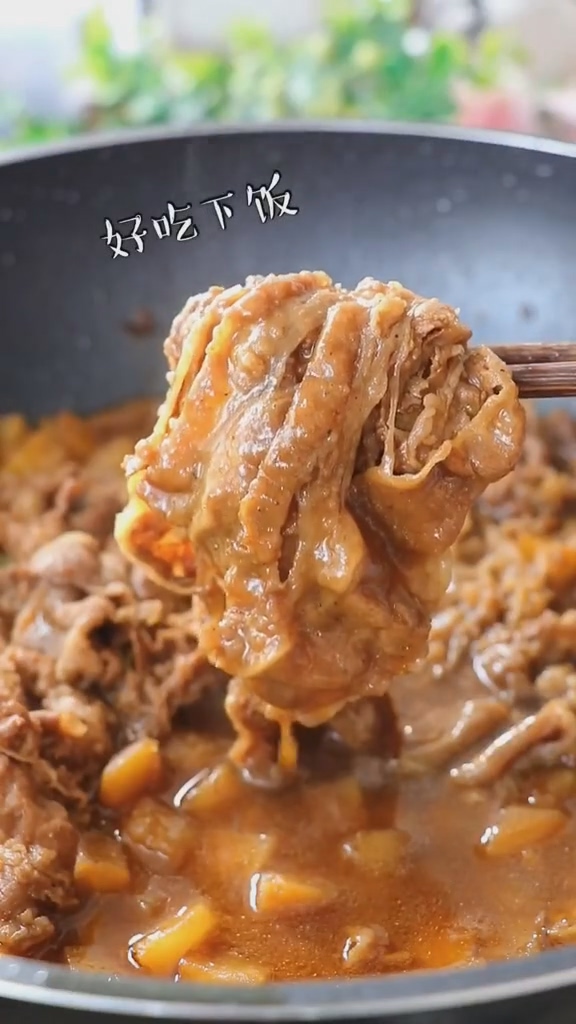肥牛土豆丁的做法-家常味煮菜譜-易網(wǎng)健康養(yǎng)生網(wǎng) 肥牛土豆丁的做法-家常味煮菜譜