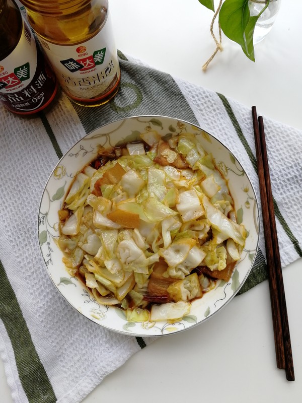 酸辣包菜炒肉的做法-酸辣味炒菜譜-易網健康養生網 酸辣包菜炒肉的做法-酸辣味炒菜譜