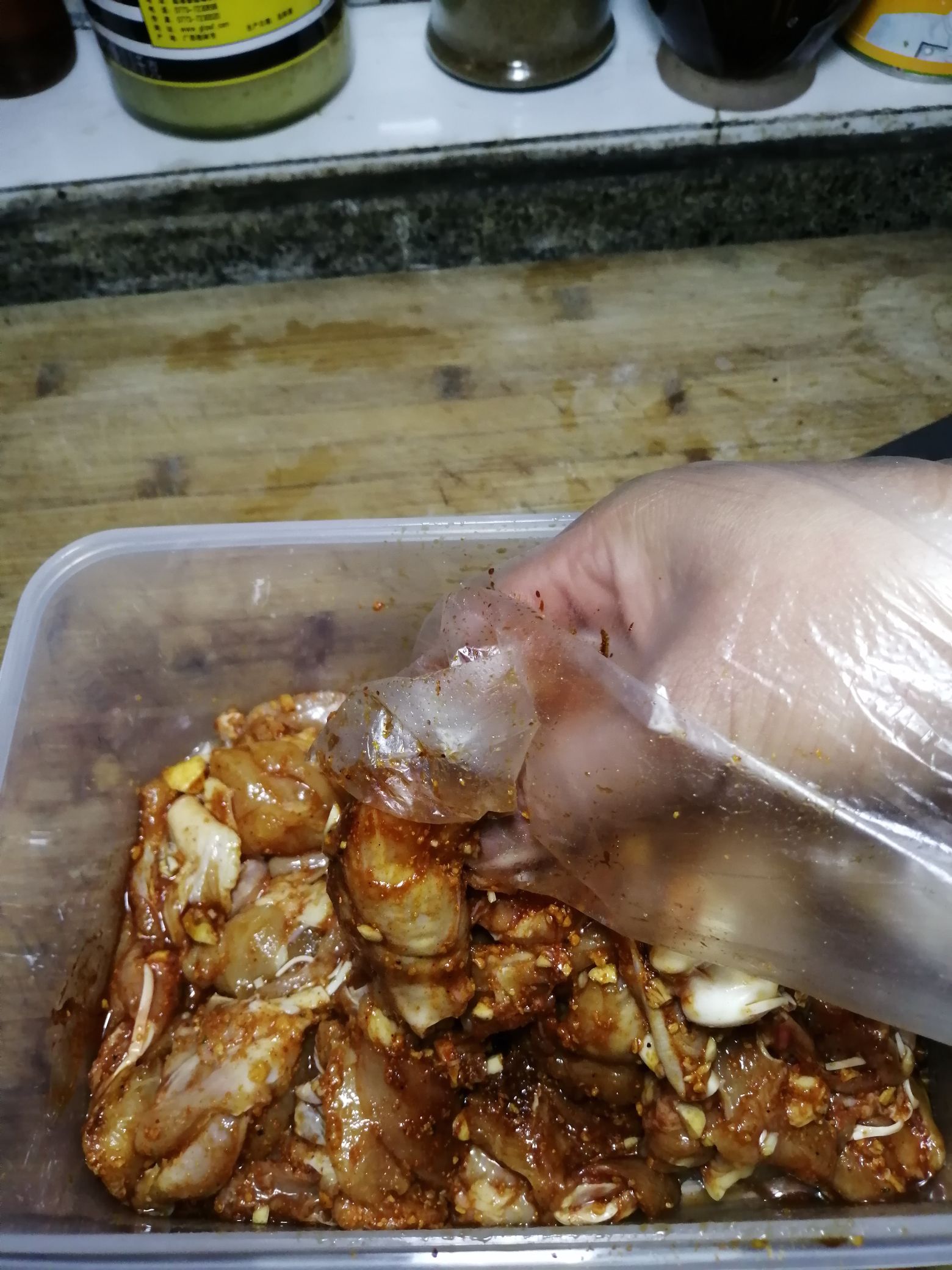 蜂蜜雞塊的做法-酸甜味炸菜譜-易網健康養生網 蜂蜜雞塊的做法-酸甜味炸菜譜