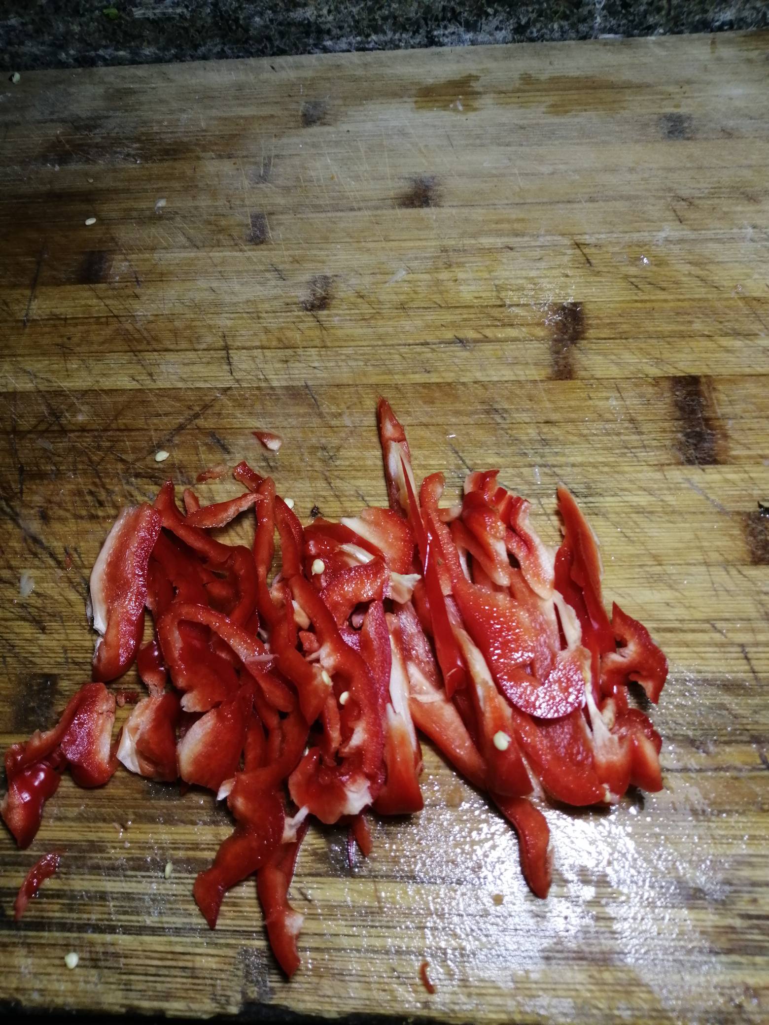 低卡酸辣土豆絲的做法-酸辣味炒菜譜