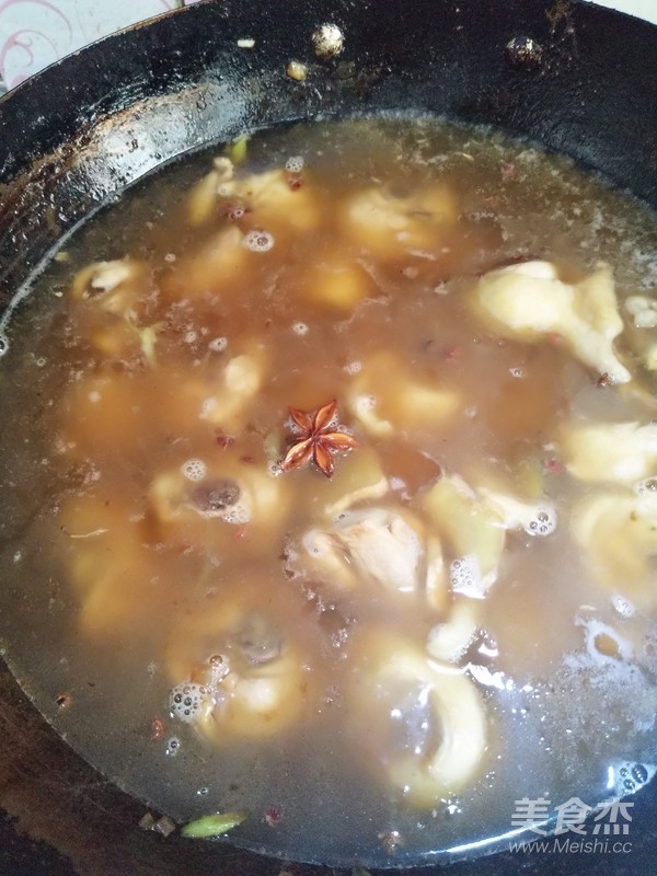咖喱雞塊的做法-咖喱味燉菜譜-易網健康養生網 咖喱雞塊的做法-咖喱味燉菜譜