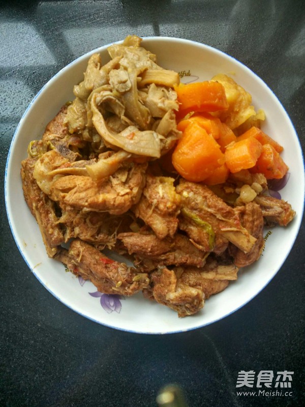 燉排骨的做法-家常味燉菜譜