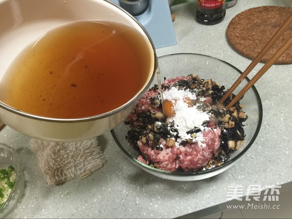 三鮮餃子的做法-家常味煮菜譜-易網健康養生網 三鮮餃子的做法-家常味煮菜譜