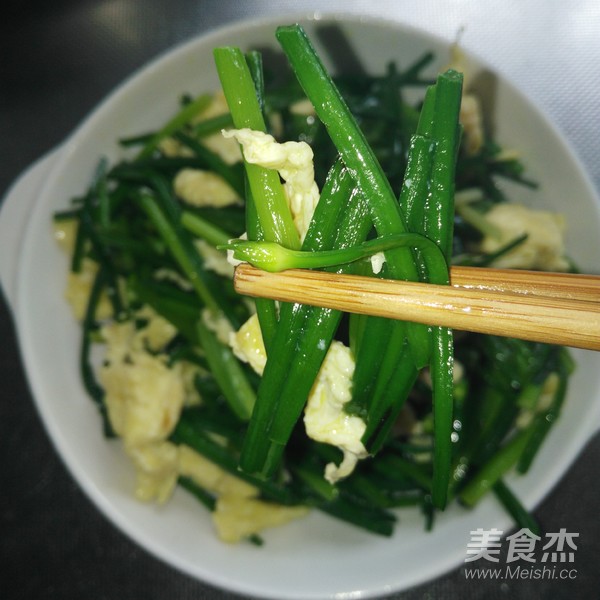 韭菜苔炒雞蛋的做法-家常味炒菜譜-易網健康養生網 韭菜苔炒雞蛋的做法-家常味炒菜譜