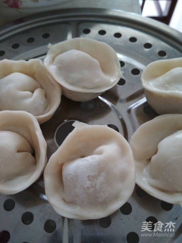 白蘿卜大肉蒸餃的做法-家常味蒸菜譜-易網(wǎng)健康養(yǎng)生網(wǎng) 白蘿卜大肉蒸餃的做法-家常味蒸菜譜