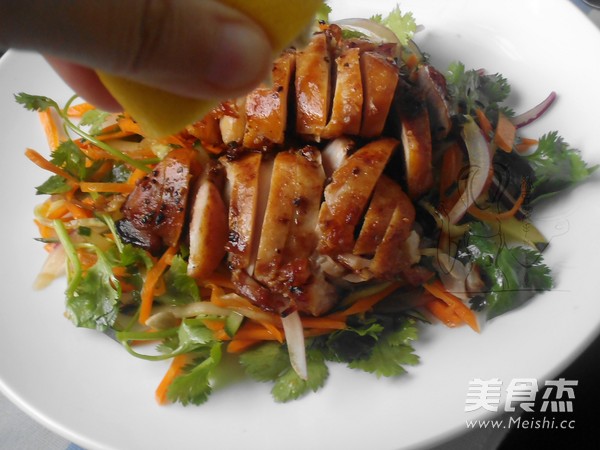烤雞肉沙拉的做法-家常味烤菜譜-易網健康養生網 烤雞肉沙拉的做法-家常味烤菜譜
