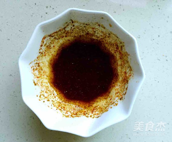 香辣烤雞翅中的做法-香辣味烤菜譜-易網健康養生網 香辣烤雞翅中的做法-香辣味烤菜譜