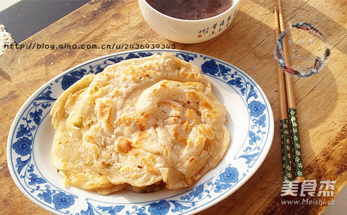 低粉版蔥抓餅的做法-家常味烙菜譜-易網(wǎng)健康養(yǎng)生網(wǎng) 低粉版蔥抓餅的做法-家常味烙菜譜