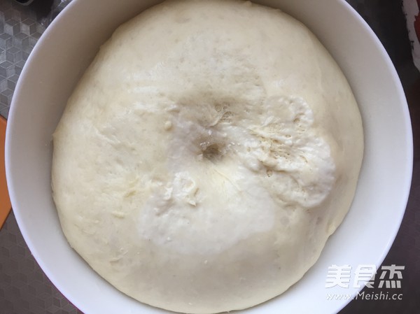 肉松面包卷的做法-咸鮮味烤菜譜-易網(wǎng)健康養(yǎng)生網(wǎng) 肉松面包卷的做法-咸鮮味烤菜譜