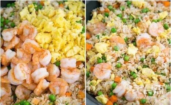 蝦仁蛋炒飯的做法-家常味炒菜譜