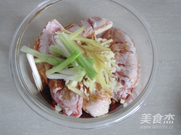 蒜香烤雞翅的做法-家常味烤菜譜-易網(wǎng)健康養(yǎng)生網(wǎng) 蒜香烤雞翅的做法-家常味烤菜譜