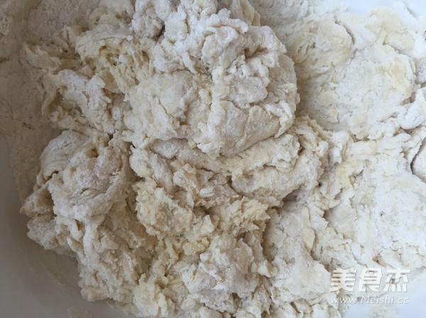 肉松面包卷的做法-咸鮮味烤菜譜-易網(wǎng)健康養(yǎng)生網(wǎng) 肉松面包卷的做法-咸鮮味烤菜譜