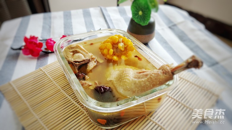 清燉雞湯的做法-咸鮮味燉菜譜-易網健康養生網 清燉雞湯的做法-咸鮮味燉菜譜