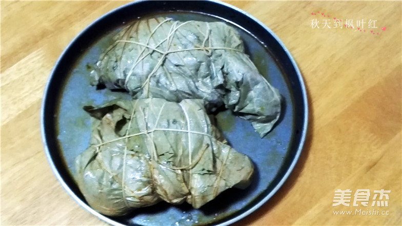 荷葉香酥雞腿的做法-其它口味燉菜譜-易網健康養生網 荷葉香酥雞腿的做法-其它口味燉菜譜