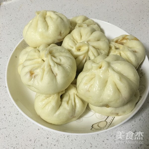 解饞的薺菜肉包子的做法-咸鮮味蒸菜譜-易網健康養生網 解饞的薺菜肉包子的做法-咸鮮味蒸菜譜