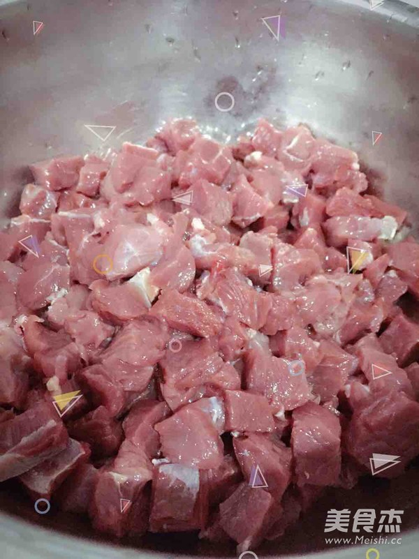 麻辣牙簽牛肉的做法-香辣味炸菜譜-易網(wǎng)<a href=http://m.aoa7937.com/ target=_blank class=infotextkey>健康養(yǎng)生</a>網(wǎng) 麻辣牙簽牛肉的做法-香辣味炸菜譜