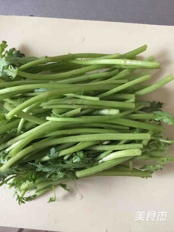 蒿子桿蒸肉餅的做法-咸鮮味蒸菜譜