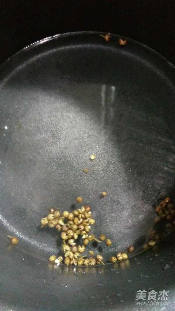 排骨燉豆角的做法-香辣味燉菜譜-易網(wǎng)健康養(yǎng)生網(wǎng) 排骨燉豆角的做法-香辣味燉菜譜