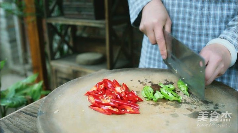 筍干炒回鍋肉的做法-家常味炒菜譜-易網健康養生網 筍干炒回鍋肉的做法-家常味炒菜譜