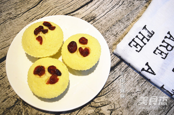 好吃不上火的蔓越莓蒸蛋糕的做法-甜味蒸菜譜-易網(wǎng)健康養(yǎng)生網(wǎng) 好吃不上火的蔓越莓蒸蛋糕的做法-甜味蒸菜譜