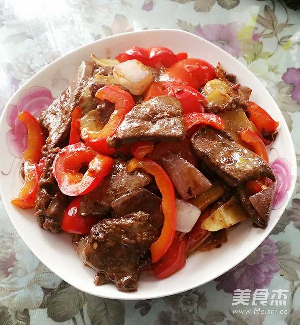 紅椒炒豬肝的做法-家常味炒菜譜