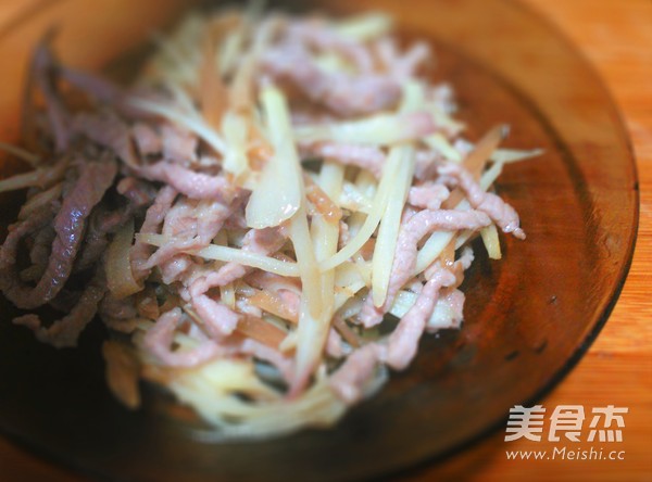 仔姜肉絲的做法-家常味炒菜譜-易網健康養生網 仔姜肉絲的做法-家常味炒菜譜
