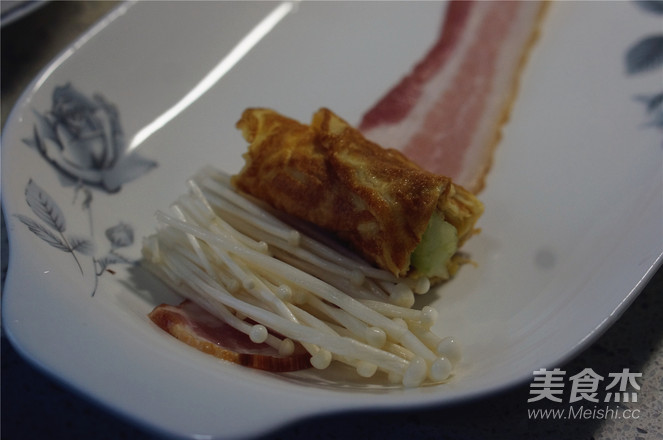 雞蛋培根卷的做法-黑椒味烤菜譜