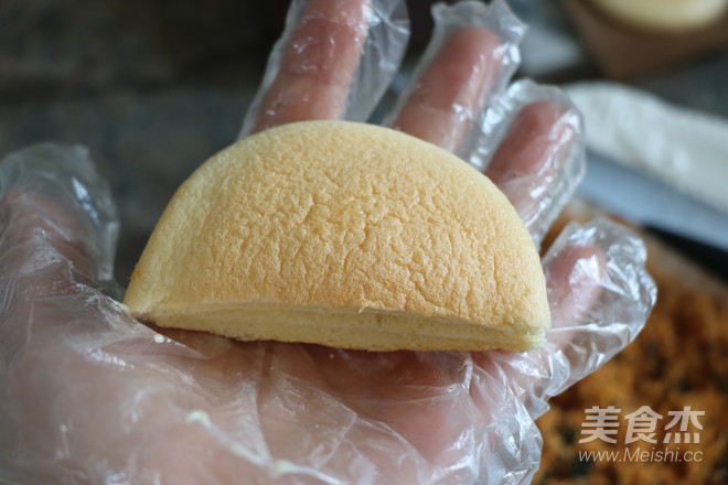 肉松小貝的做法-咸鮮味烘焙菜譜-易網(wǎng)健康養(yǎng)生網(wǎng) 肉松小貝的做法-咸鮮味烘焙菜譜
