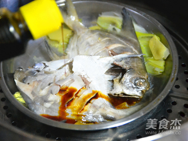 健康美味的清蒸鯧魚的做法-咸鮮味蒸菜譜-易網健康養生網 健康美味的清蒸鯧魚的做法-咸鮮味蒸菜譜