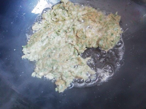 刺嫩芽煎蛋的做法-香辣味煎菜譜-易網健康養(yǎng)生網 刺嫩芽煎蛋的做法-香辣味煎菜譜