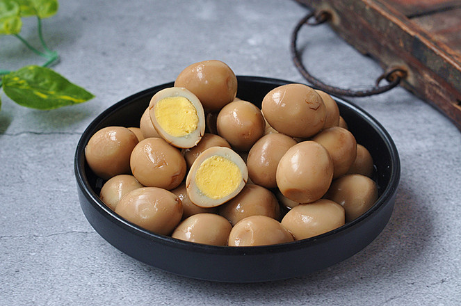 鹵鵪鶉蛋的做法-咸鮮味鹵菜譜