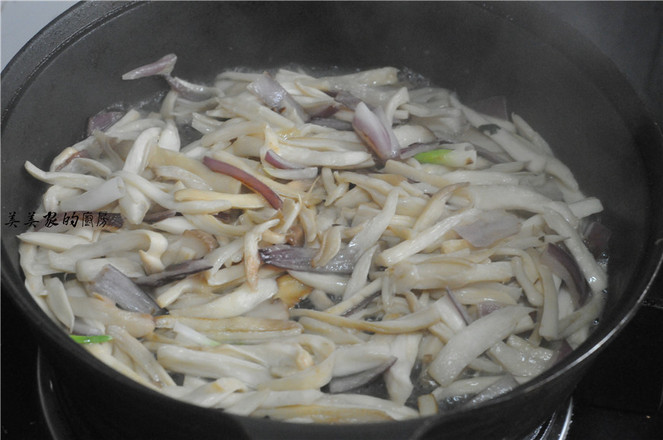 孜然杏鮑菇的做法-家常味炒菜譜-易網健康養生網 孜然杏鮑菇的做法-家常味炒菜譜