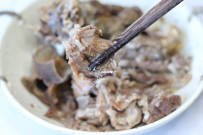 醬羊脖骨的做法-家常味燉菜譜-易網(wǎng)健康養(yǎng)生網(wǎng) 醬羊脖骨的做法-家常味燉菜譜