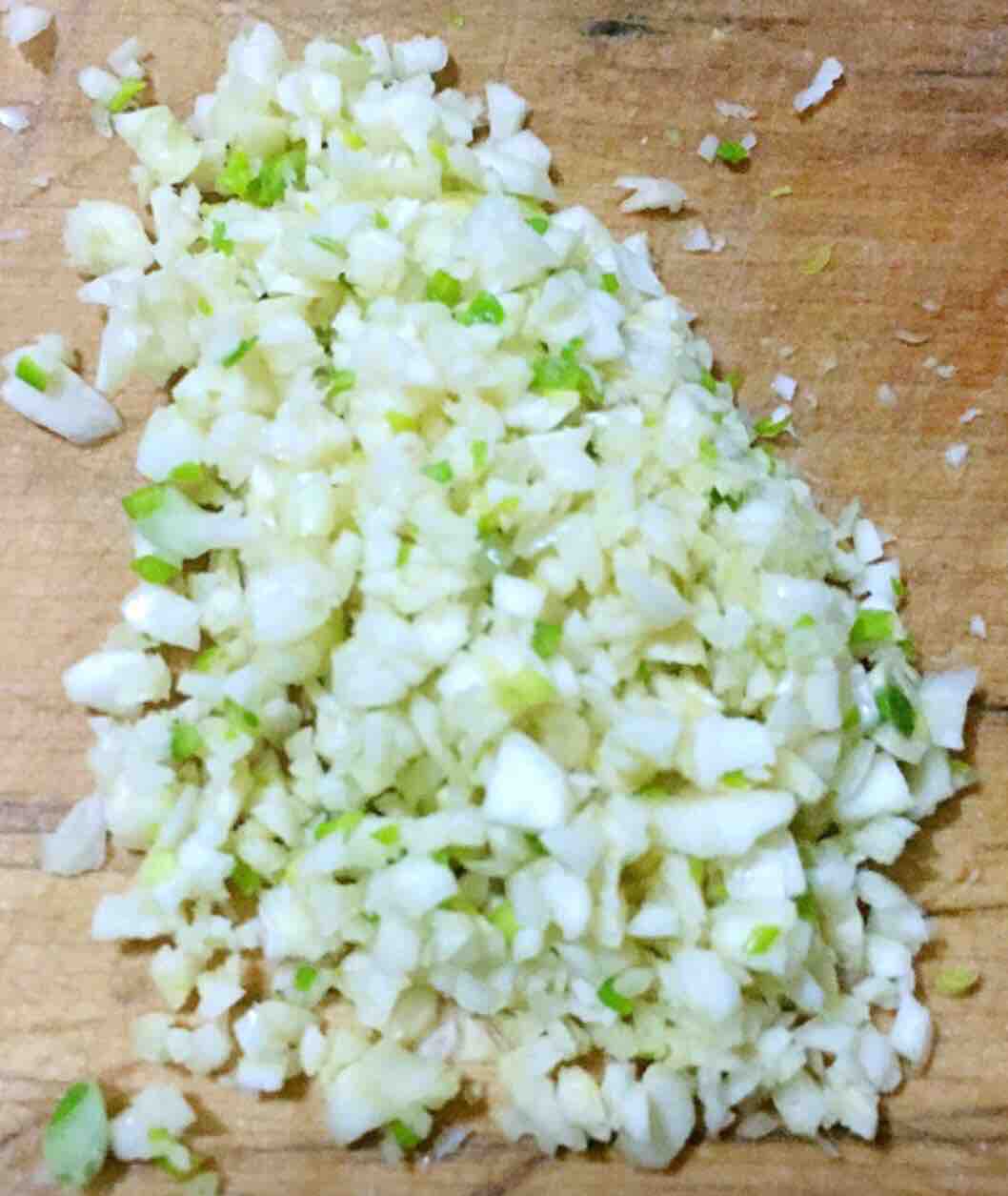 蒜蓉海蝦蒸金針菇的做法-家常味蒸菜譜-易網健康養生網 蒜蓉海蝦蒸金針菇的做法-家常味蒸菜譜