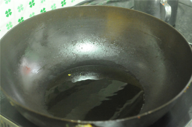 地皮菜炒雞蛋的做法-家常味炒菜譜-易網(wǎng)健康養(yǎng)生網(wǎng) 地皮菜炒雞蛋的做法-家常味炒菜譜