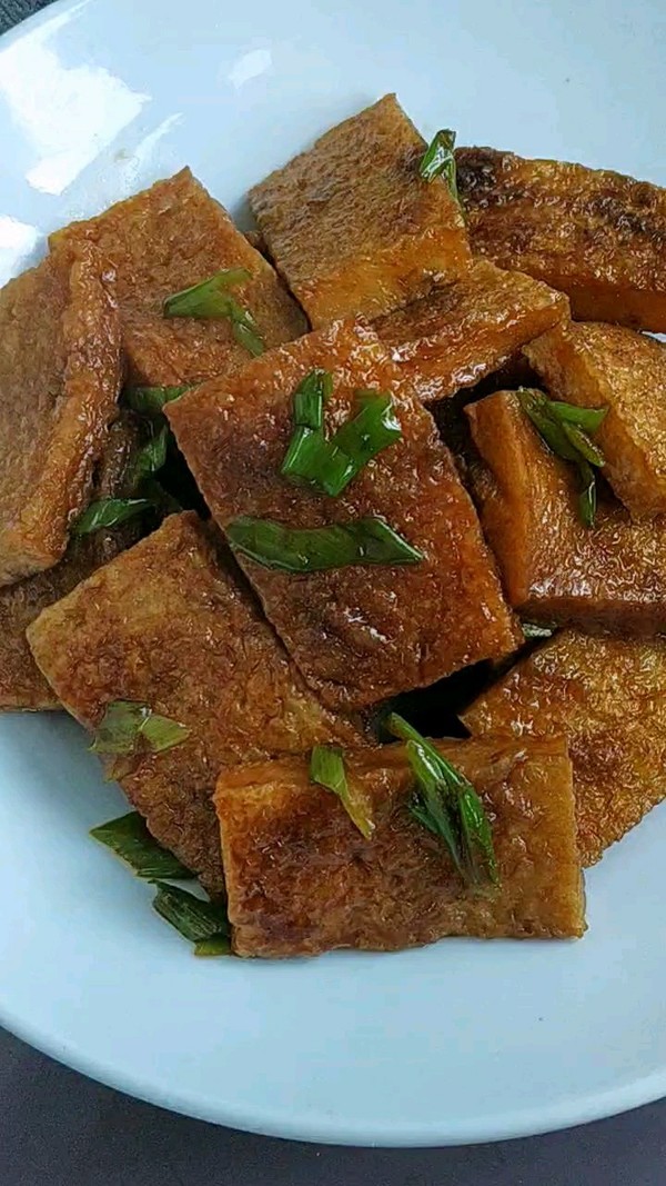 醬汁煎千葉豆腐的做法-醬香味煎菜譜-易網(wǎng)健康養(yǎng)生網(wǎng) 醬汁煎千葉豆腐的做法-醬香味煎菜譜
