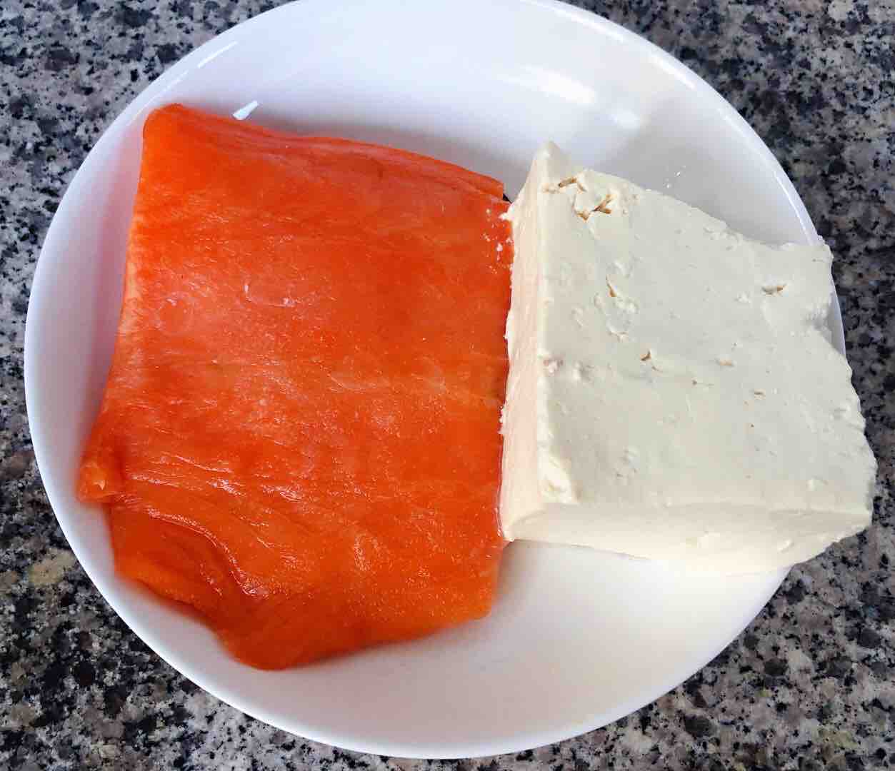 照燒三文魚煎豆腐的做法-家常味煎菜譜-易網<a href=http://m.aoa7937.com/ target=_blank class=infotextkey>健康養生</a>網 照燒三文魚煎豆腐的做法-家常味煎菜譜