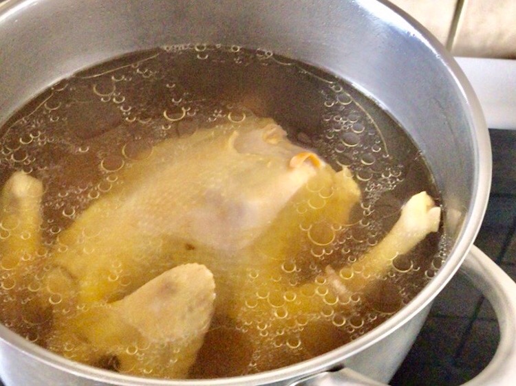 蟲草菇雞湯的做法-咸鮮味煮菜譜