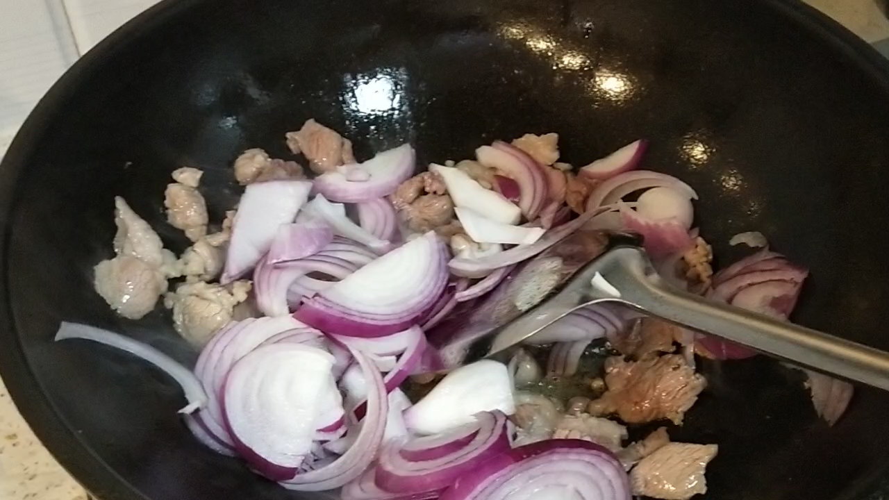 孜然羊肉的做法-家常味炒菜譜-易網健康養生網 孜然羊肉的做法-家常味炒菜譜