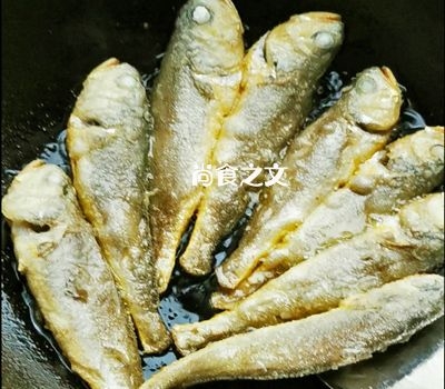 香酥黃花魚的做法-咸鮮味煎菜譜