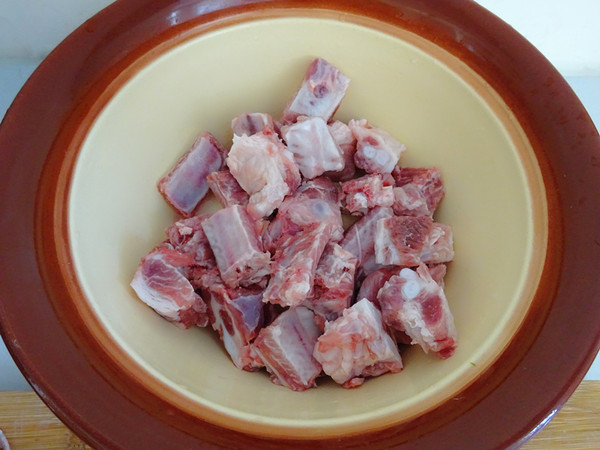 照燒排骨的做法-咸鮮味燒菜譜-易網<a href=http://m.aoa7937.com/ target=_blank class=infotextkey>健康養生</a>網 照燒排骨的做法-咸鮮味燒菜譜