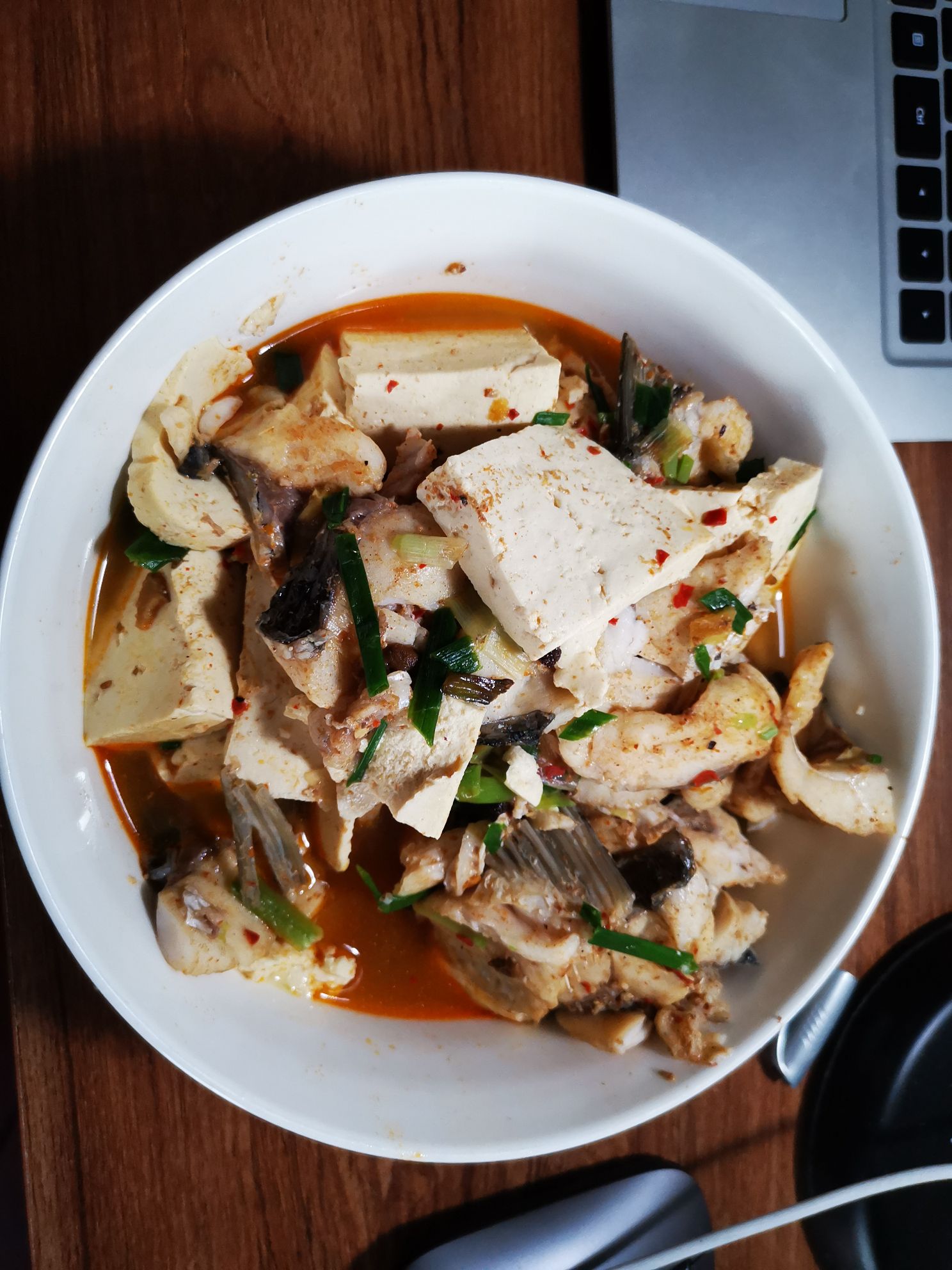 家常豆腐魚的做法-家常味煮菜譜-易網(wǎng)健康養(yǎng)生網(wǎng) 家常豆腐魚的做法-家常味煮菜譜