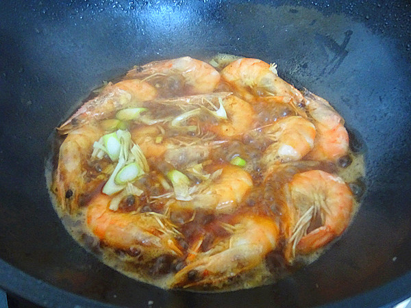糖醋燜蝦的做法-酸甜味燜菜譜-易網健康養生網 糖醋燜蝦的做法-酸甜味燜菜譜
