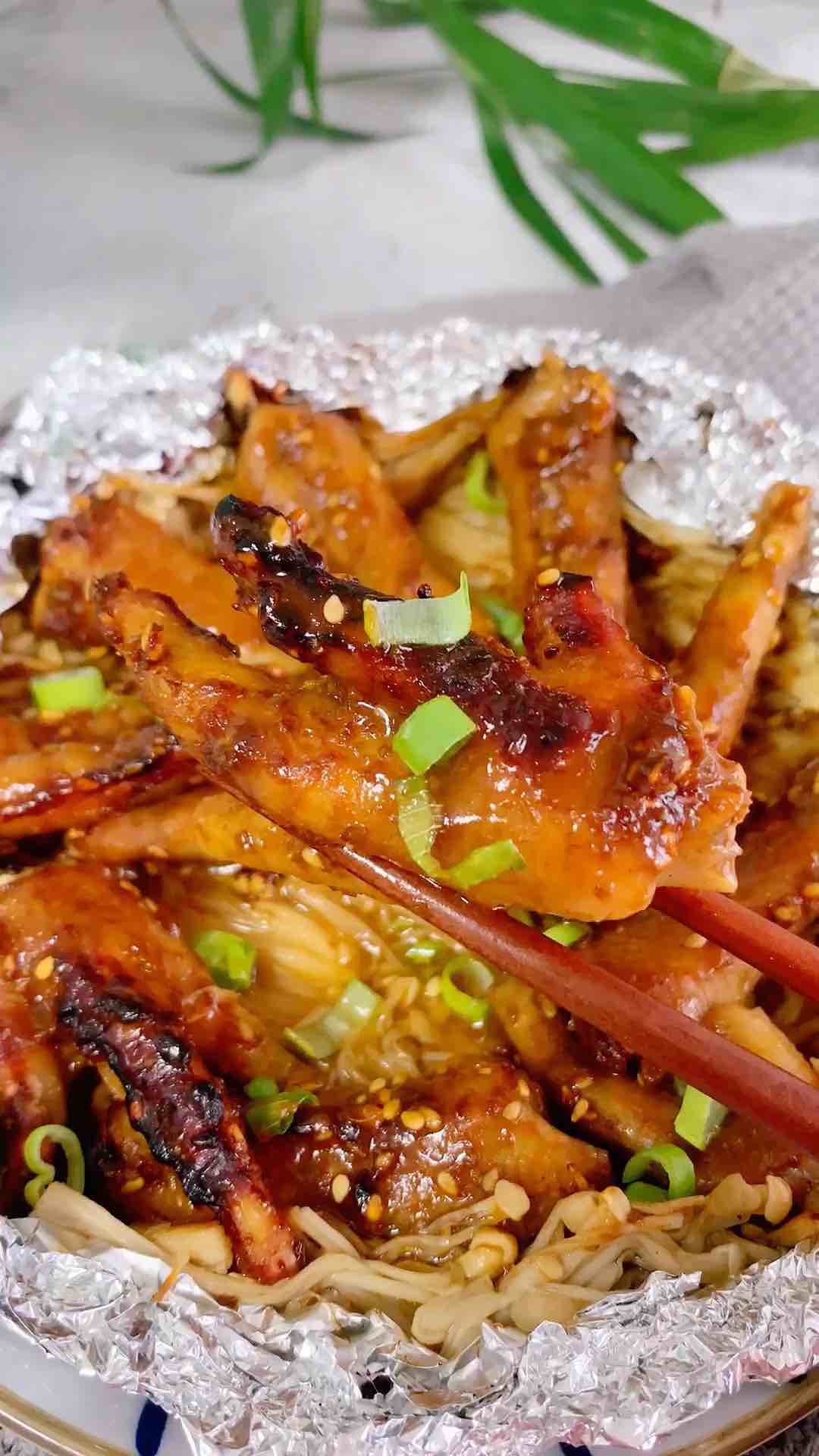 醬烤雞爪的做法-咸鮮味烤菜譜-易網(wǎng)健康養(yǎng)生網(wǎng) 醬烤雞爪的做法-咸鮮味烤菜譜