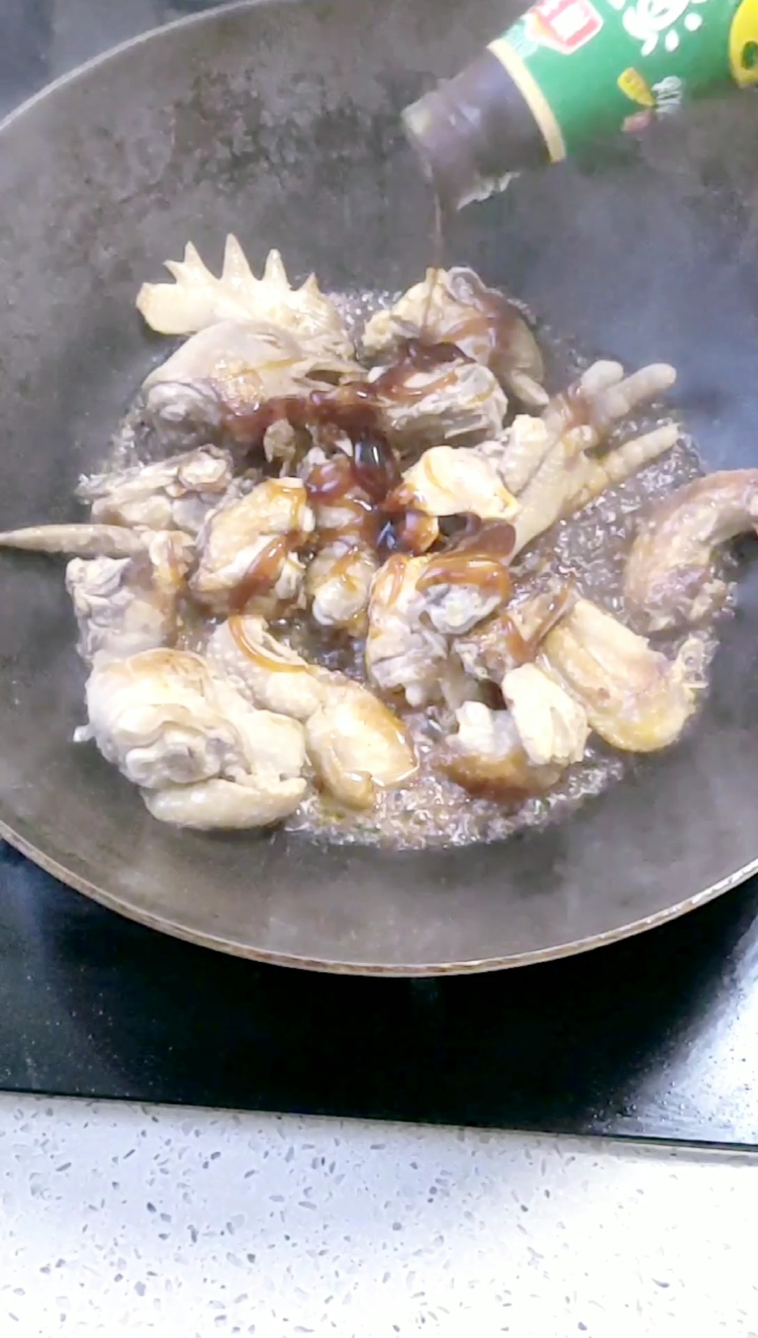 菠蘿雞塊的做法-酸甜味燜菜譜