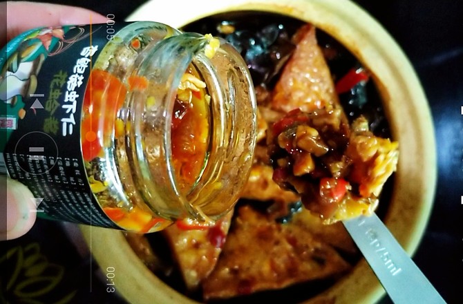 杏鮑菇蝦仁花哈醬豆腐煲的做法-香辣味燒菜譜