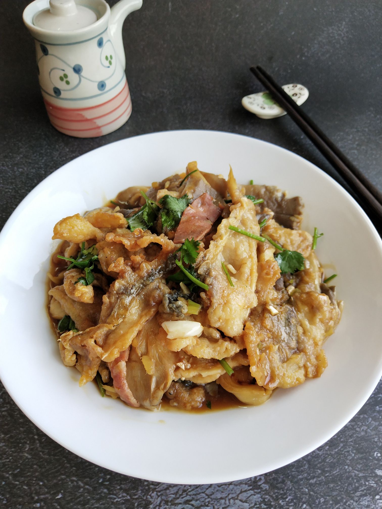 平菇燴魚片的做法-酸甜味燴菜譜-易網(wǎng)健康養(yǎng)生網(wǎng) 平菇燴魚片的做法-酸甜味燴菜譜